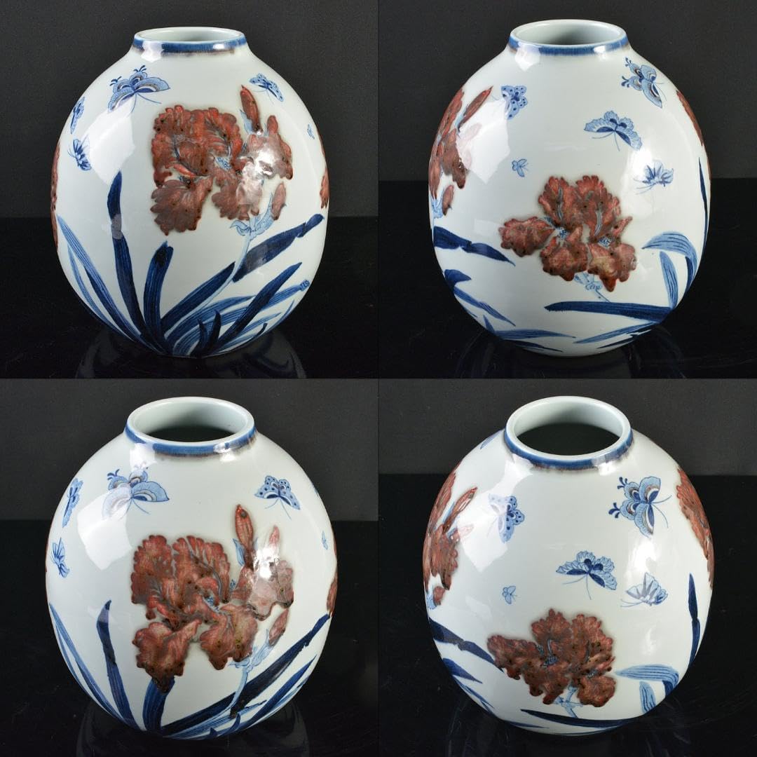 中国　景徳鎮　工芸美術師　許錫媽作　青花釉裏紅花蝶文瓶　證書付　G　R6191B 中国 景徳鎮 工芸美術師 許錫媽作 青花釉裏紅花蝶文