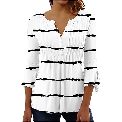 Bohemian Tops for Women Trendy 2023 Sexy Elegant t-Shirt Boho Floral Print 3/4 Bell Sleeve v Neck Shirts Blouse