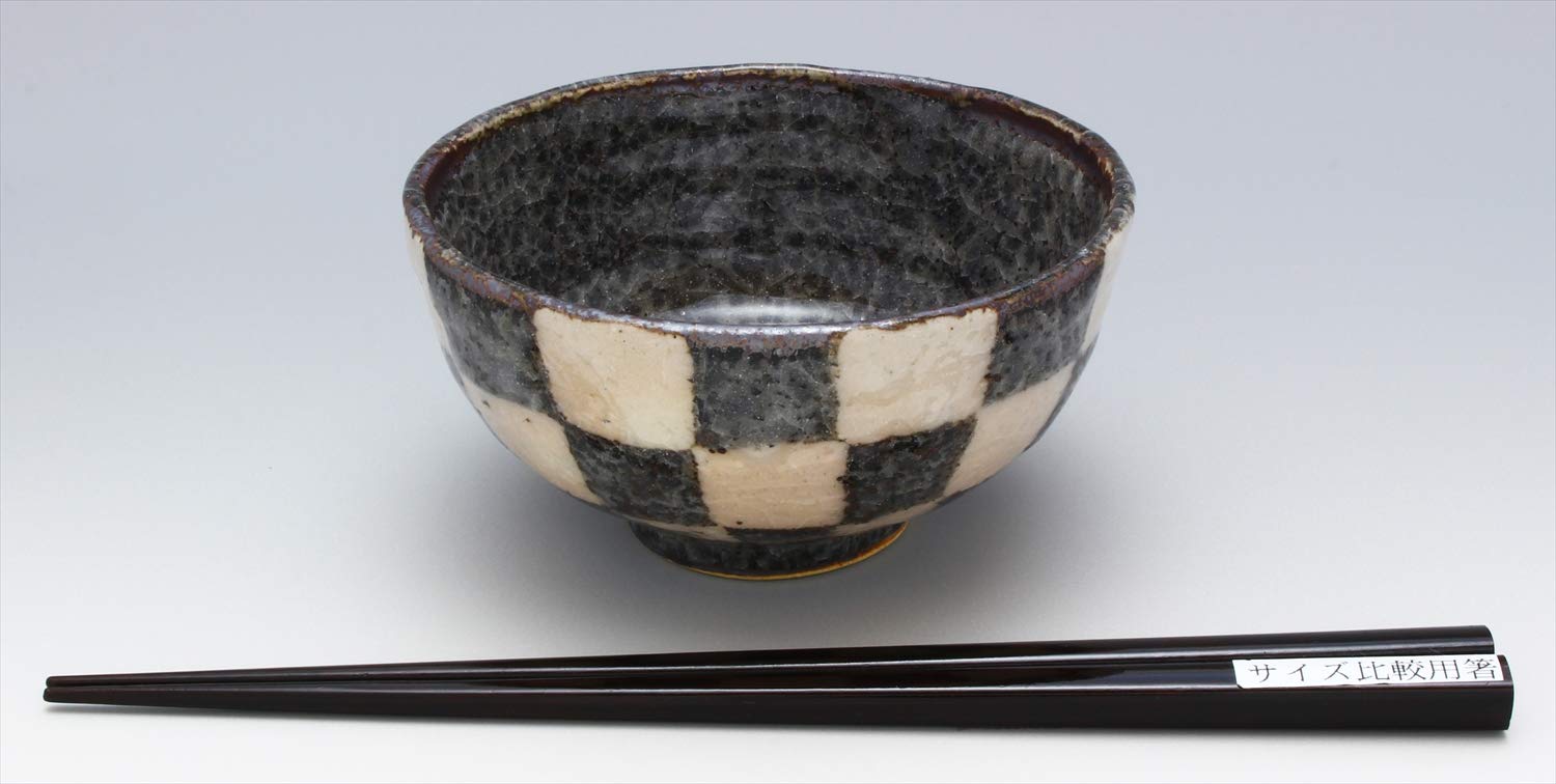 Amazon.co.jp: 美濃焼 「 三浦繁久」 飯碗 お茶碗 直径約11cm 鼠志野
