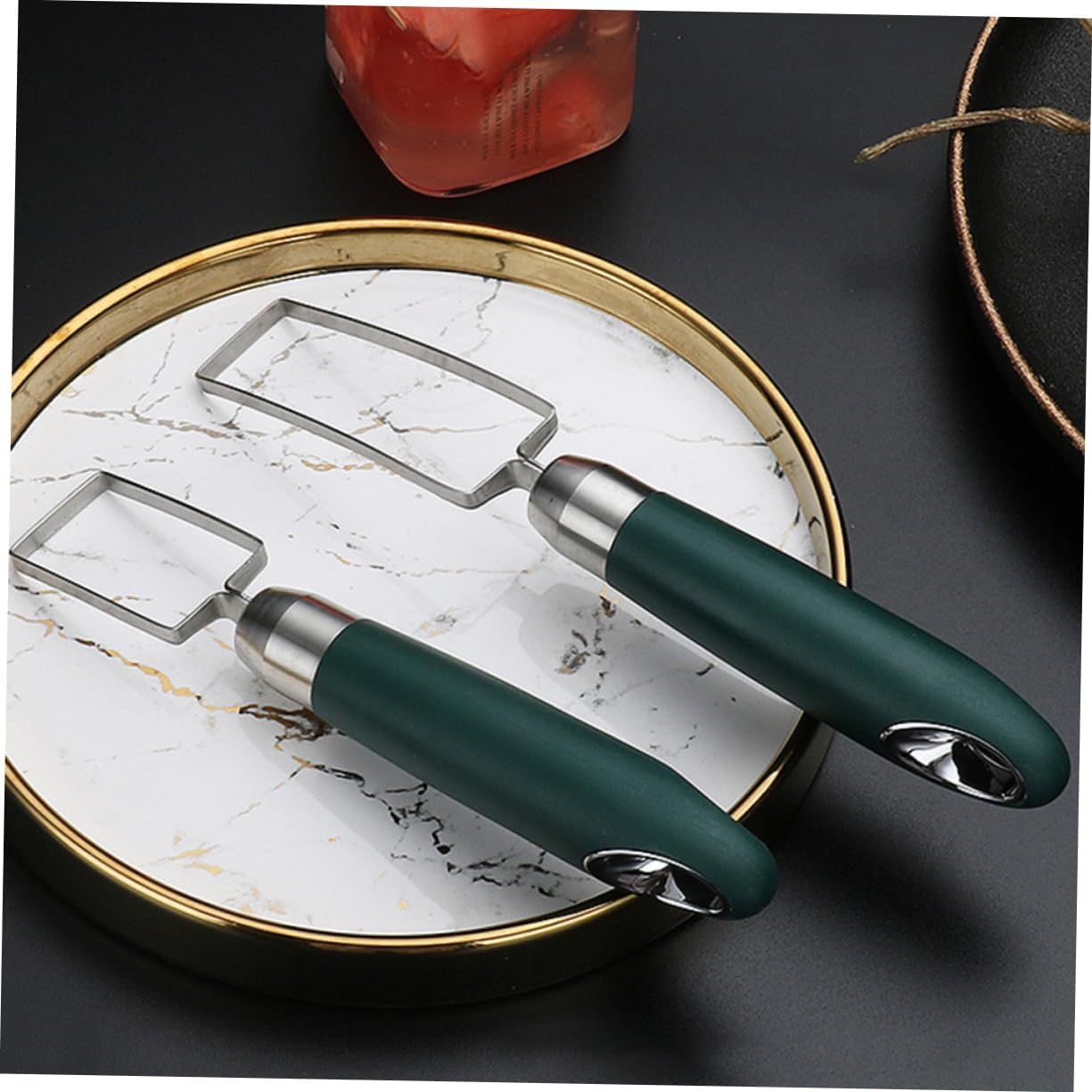 Cabilock Stainless Steel Fruit Cutter for Watermelon, Quick Cutting, Small