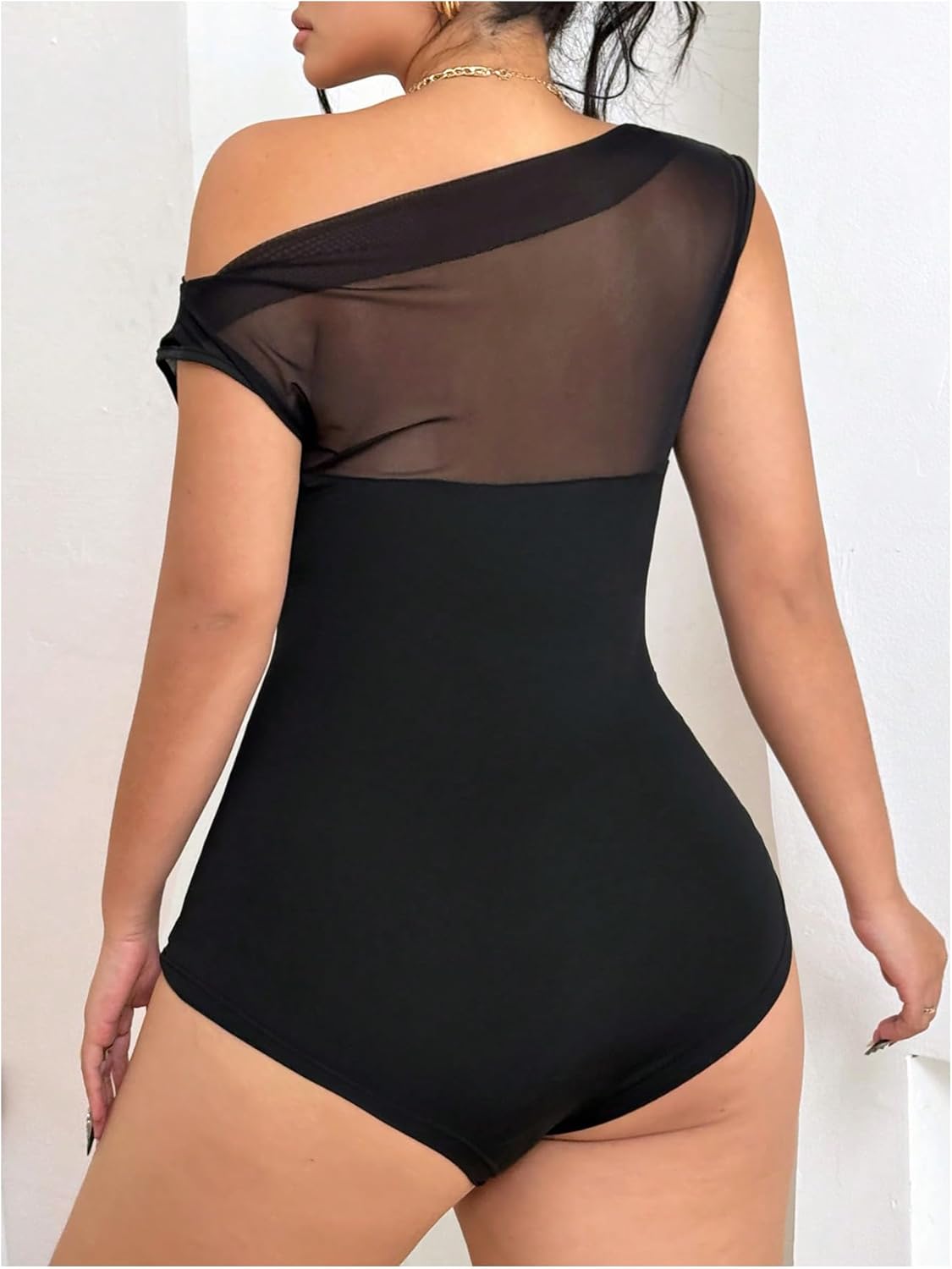 WDIRARA Women's Plus Size Mesh Sheer Bodysuit One Shoulder Asymmetrical Sleeveless Body Suits - Image 2