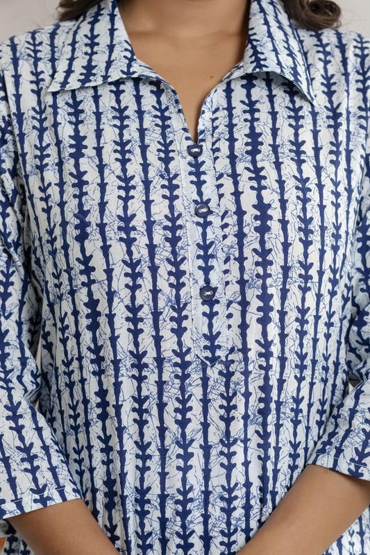 Image of Women Pure Cotton White and Blue Striped Printed Kurta
