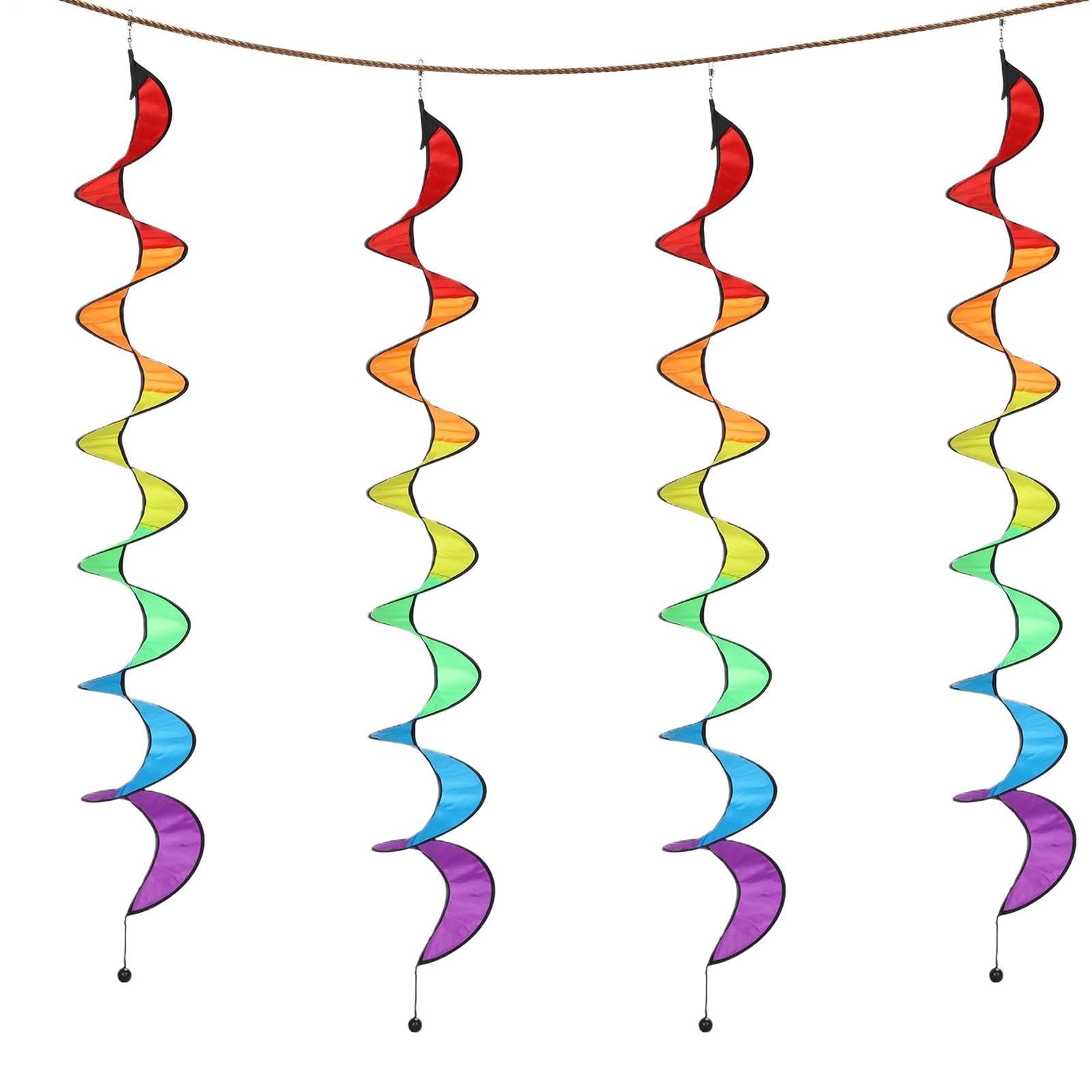 Giratorio de viento arcoíris para dar vida y color a patios o balcones apagados