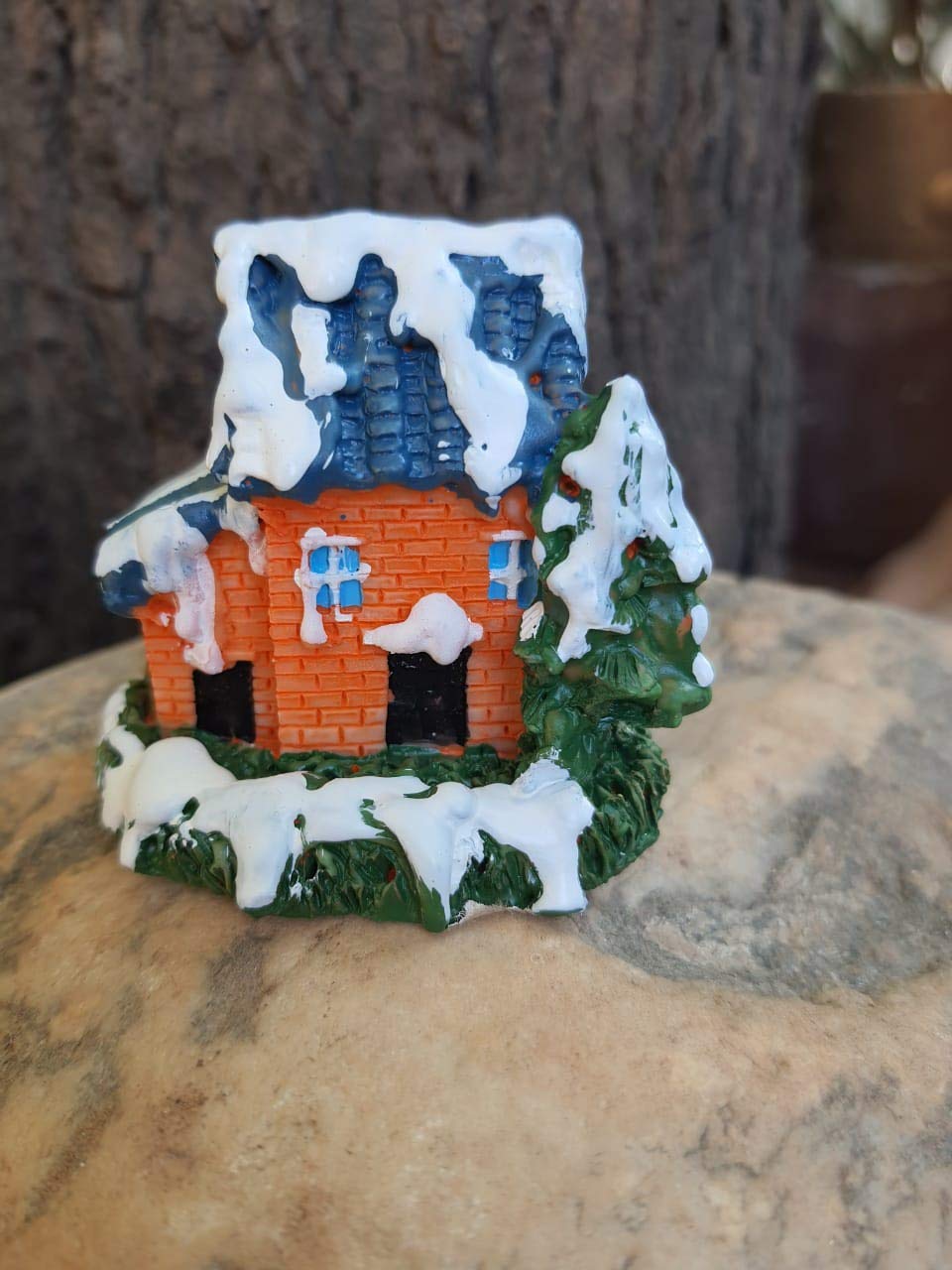 Snow House - (Pack of 1) Miniature for Christmas Decor/Fairy Garden/Terrariums/Landscaping/Craft Model Work