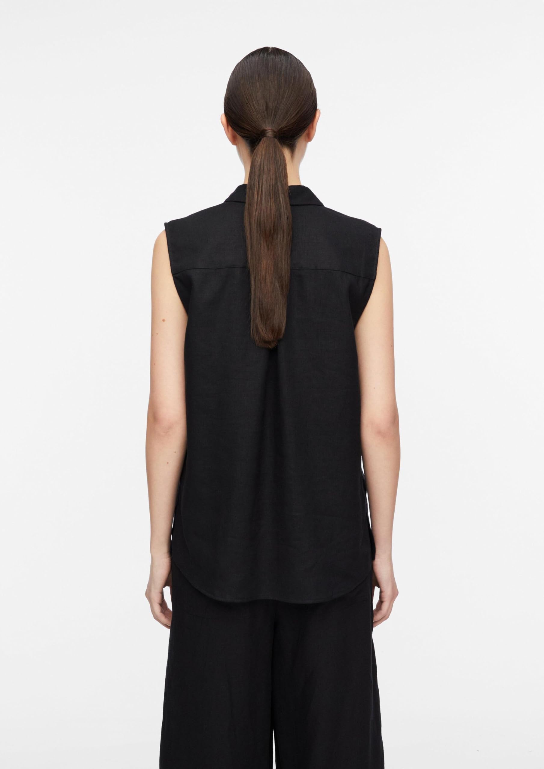 Comma Damen Bluse aus Leinenmix – Relaxed Fit, verlängert, ärmellos, Brusttaschen