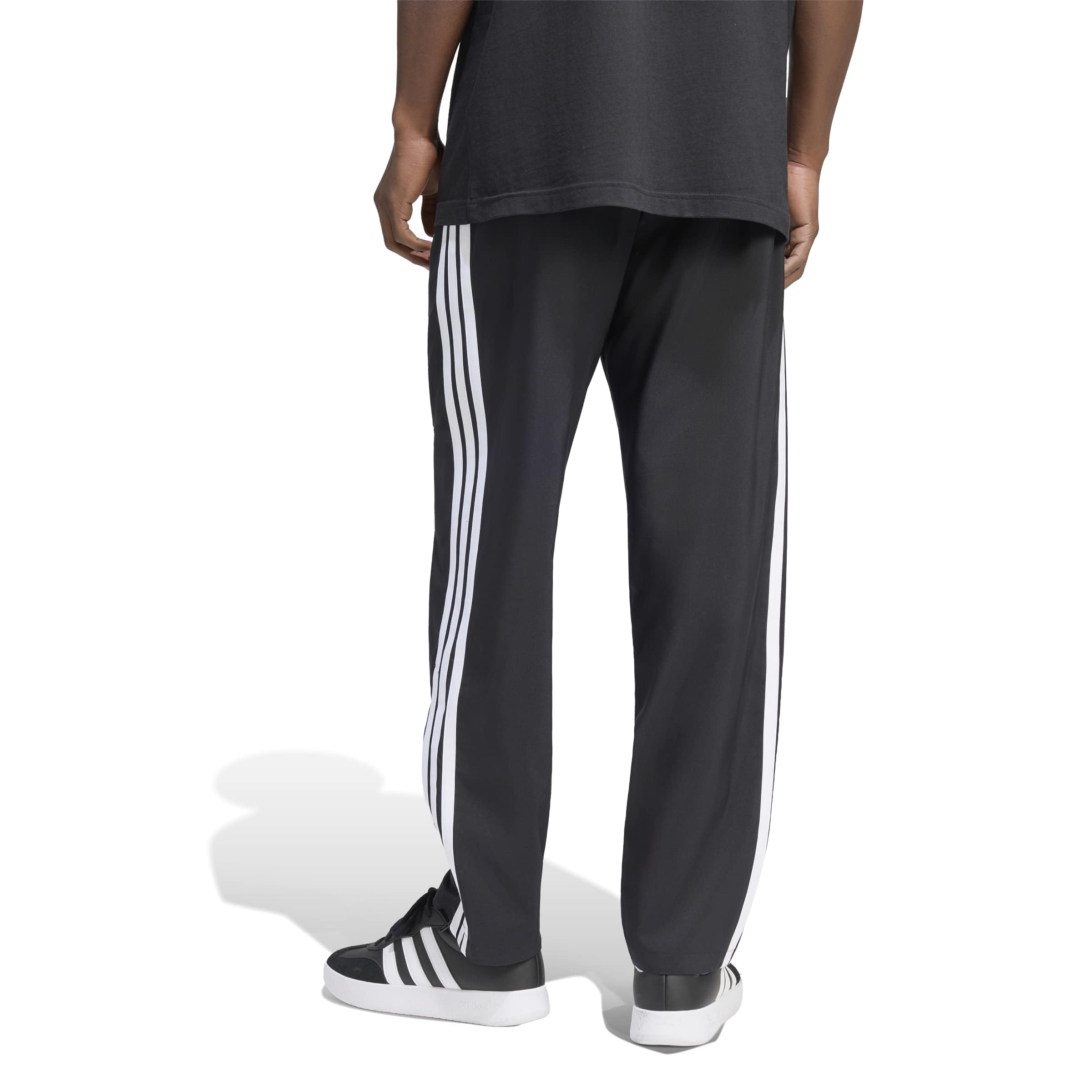 adidas Men's Pantalon fuselé en Toile et Ourlet Droit Essentials 3 Bandes Stanford Lite