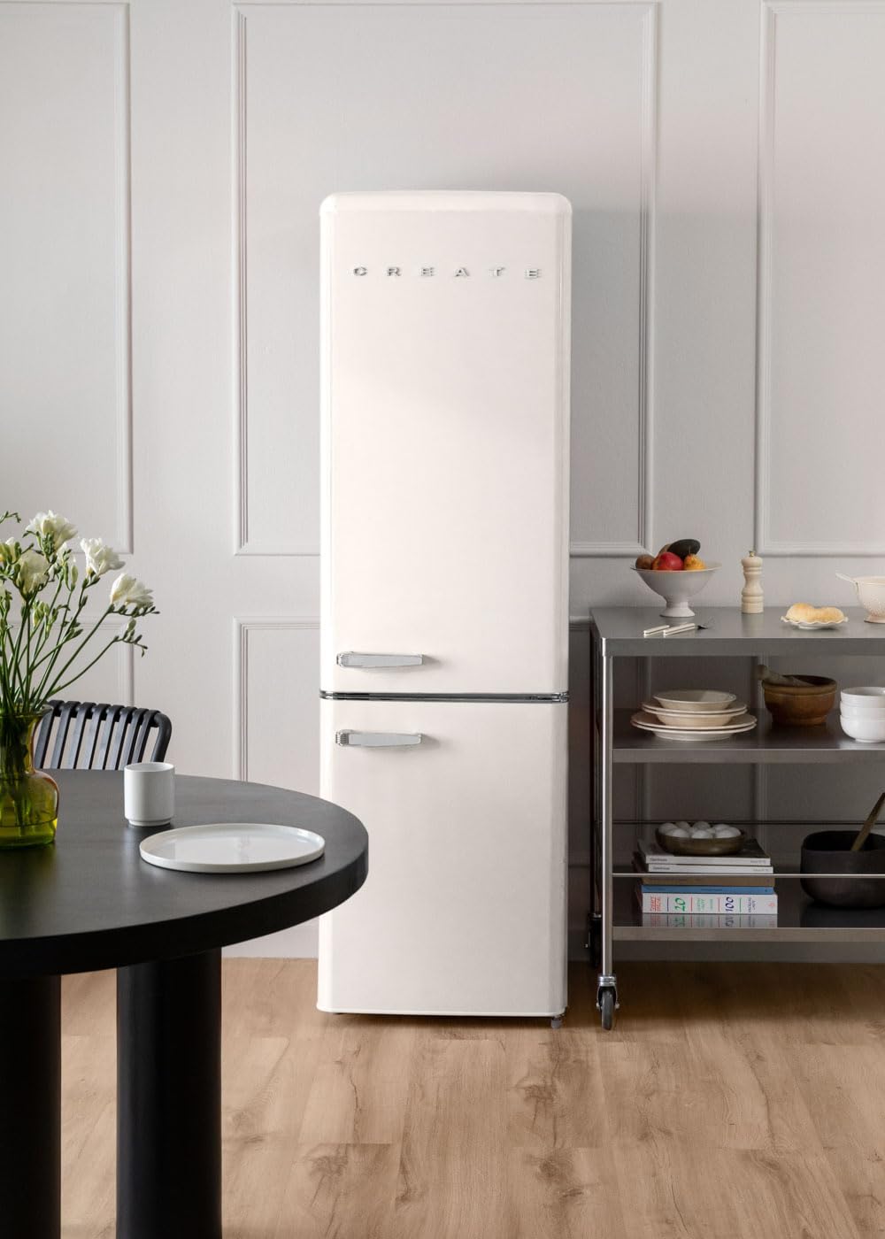 CREATE / FRIDGE STYLANCE/Frigorífico Combi 244L Blanco roto/Diseño y estilo Retro Vintage. Materiales resistentes. Práctica y funcional. 90W