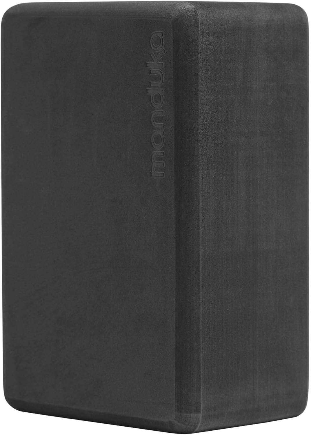 Блок йоги из пены Manduka - переработанный пенопласт EVA с эргономичной поддержкой, оборудование для йоги, аксессуары для дома в спортзале и инструмент для пилатеса, легкий для путешествий, высокой плотности, удобные края