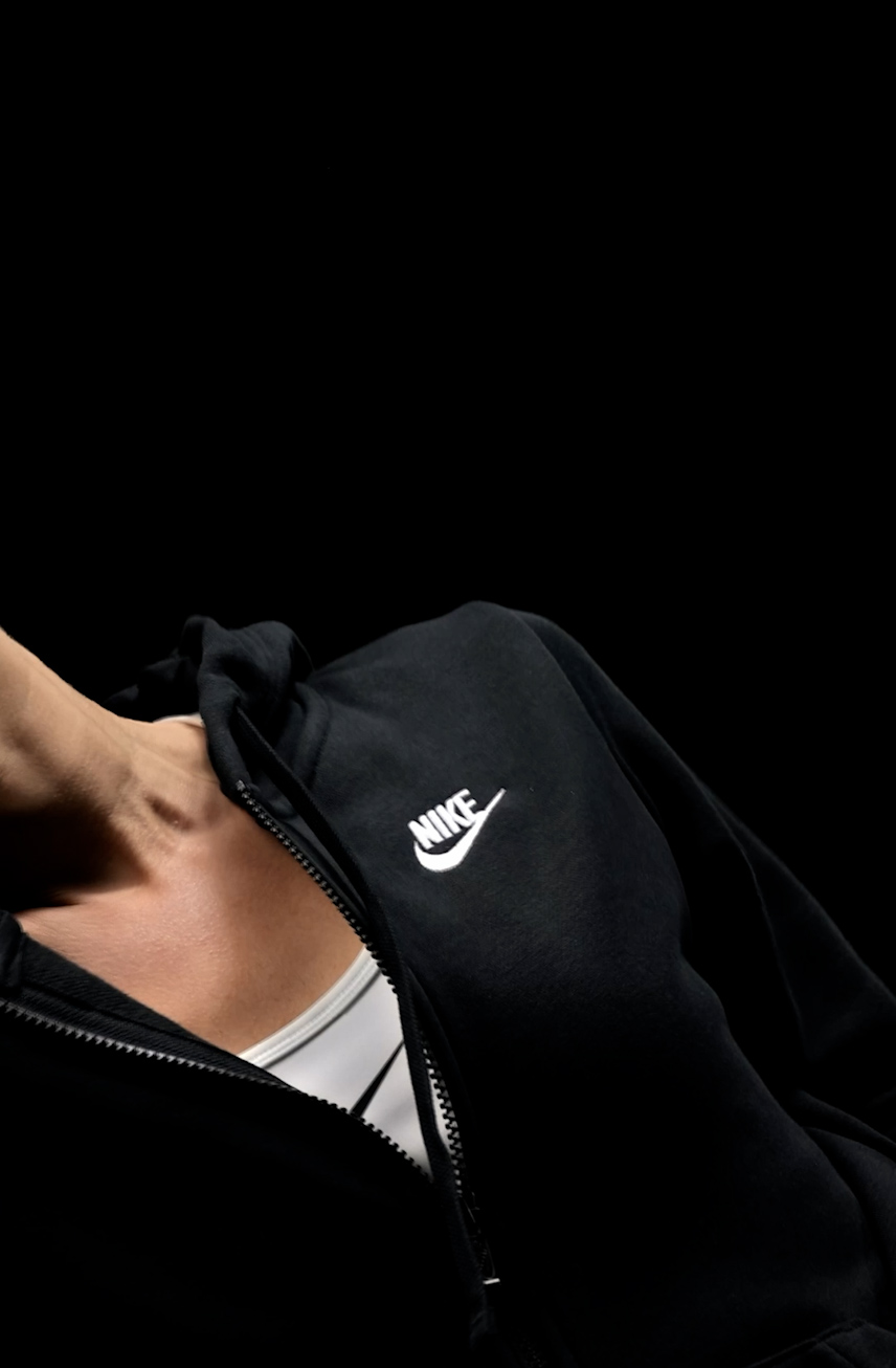 nike zip up hoodie womens amazon