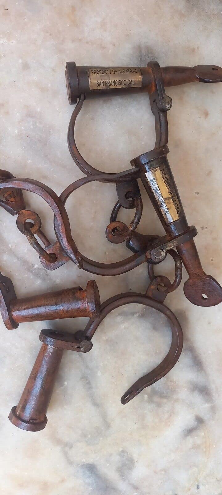 Rottura Della Mano La Catena Ha Indossato Le Manette Illustrazione Vettoriale - Illustrazione Di - Foto 8