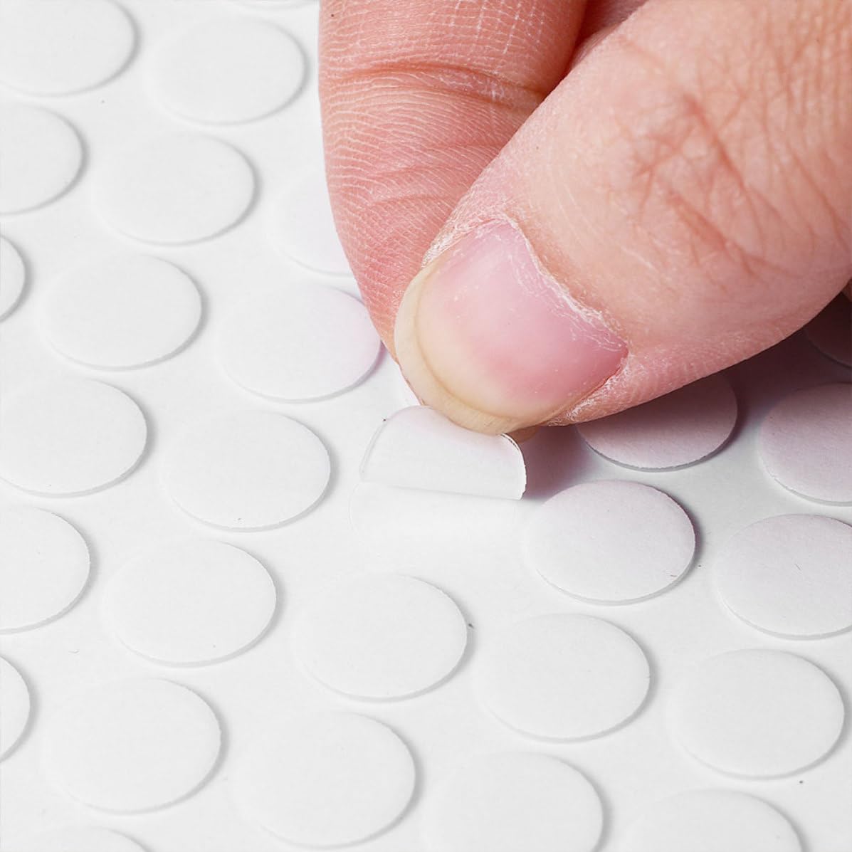 VOSAREA 500pcs Round Double-Sided Acrylic Adhesive Stickers with Strong Adhesion and No Trace Residue, Removable Sticker Dots for Home Use and Poster Mounting