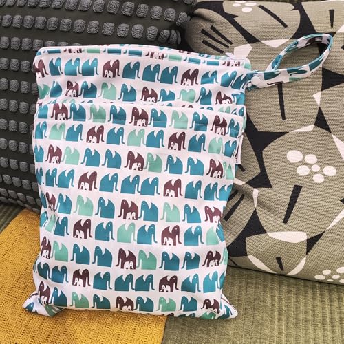 Image of Mama Koala 2 Pack Wet Dry Bags on the Go, Swimming Pool, Beach, in Gym, Fitness Center, Natatorium, Polyester Waterproof Diaper Bag with 2 Pockets, Portable, Reusable, Machine Washable - 12in /16in-022
