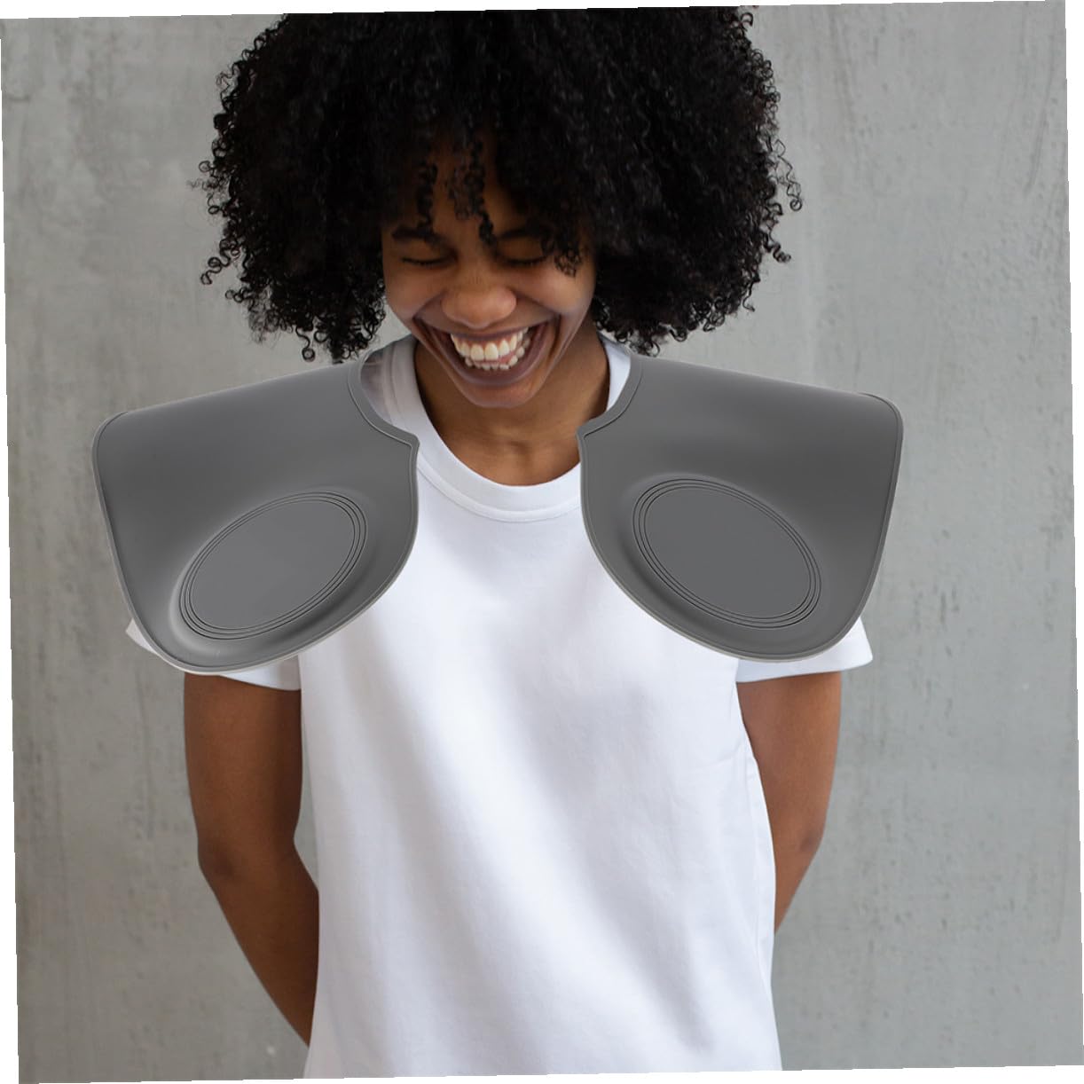 PACKOVE Mantellina per Parrucchieri in Silicone, Copri-spalle per Taglio | Uso Casa e Salone, Protegge gli Abiti, Previene i Chioma nei Vestiti, Stili Multipli Stile Casuale