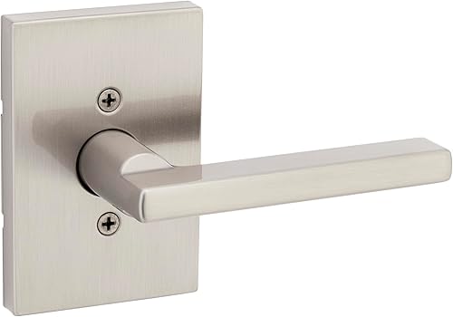 Vista 110 de Kwikset Halifax - Manija interior de paso, palanca para puertas de clóset y pasillo, manija reversible sin seguro, en acabado negro mate, con Mate