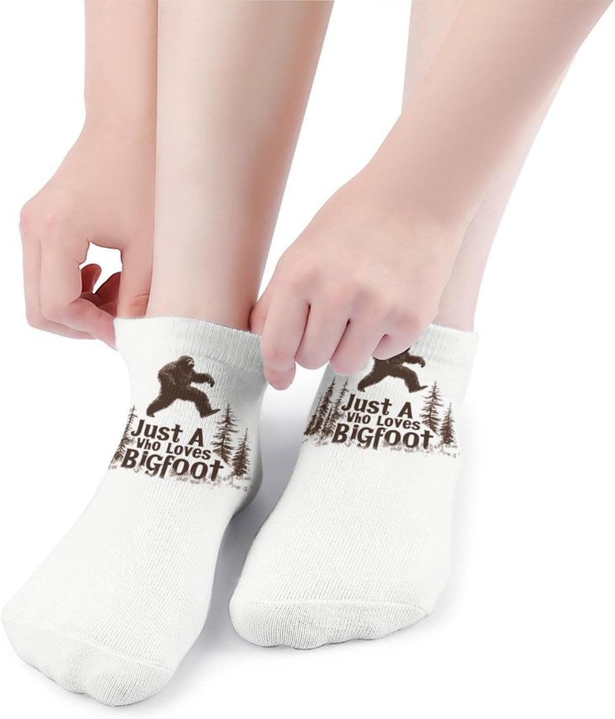 Bigfoot Just A Who Loves Sasquatch Mens Socks No Show Low Cut Ankle Sock for Sports
