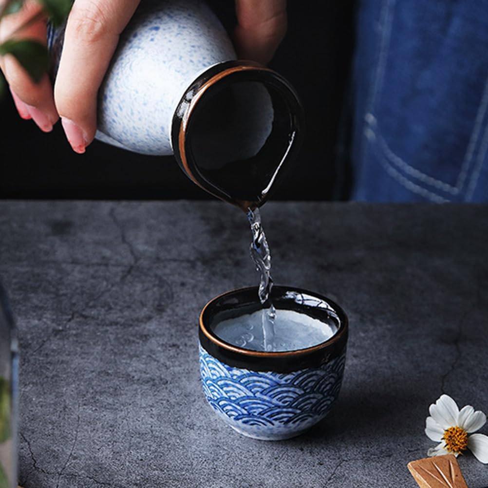 UPKOCH 4Pièces Set de Tasses à Sake Céramique Traditionnelle Japonaise Émaillées pour Usage Maison Capacité de Design Ondes de