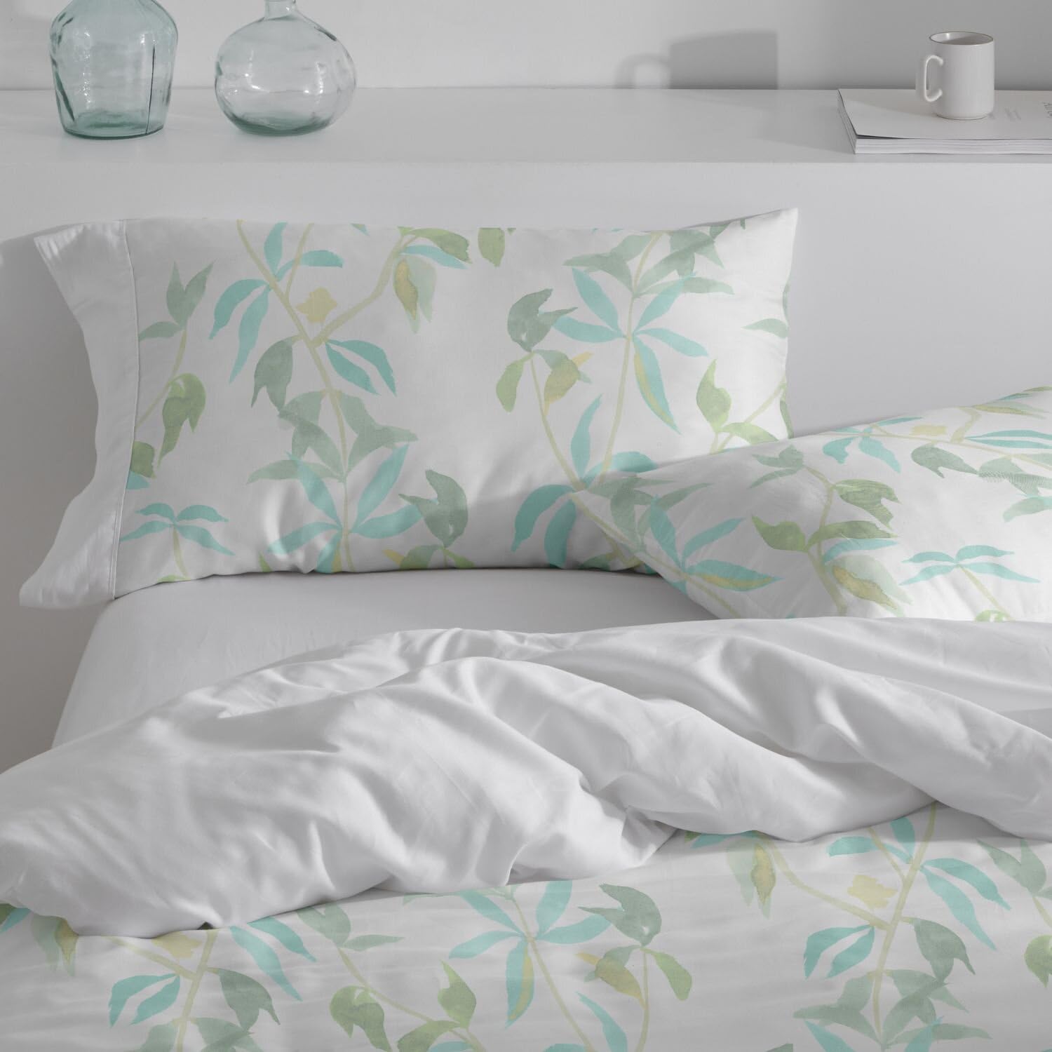 Burrito Blanco | Funda Nórdica Estampada Algodón 200 Hilos Cama 135 Verde | Incluye Bajera y 2 Fundas de Almohada | Cierre de Botones | 100% Algodón | Tacto Suave | Larga Duración | Fácil Planchado