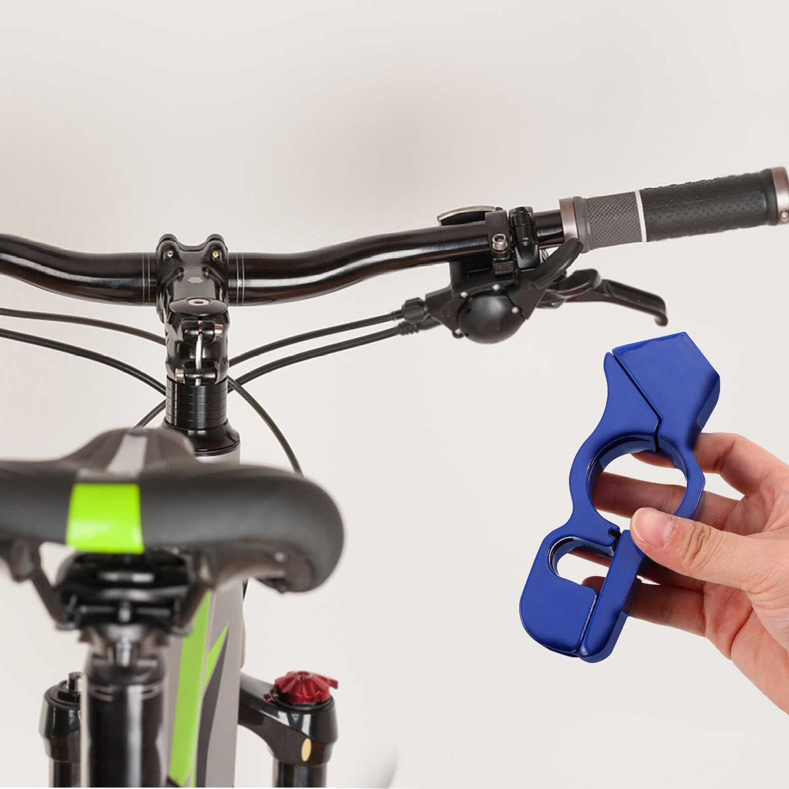 Candado Antirrobo para Manillar de Motocicleta 2 Piezas Bloqueo de Acelerador y Freno Delantero Aleación de Aluminio Resistente Compatible Scooters y Motos Eléctricas Color