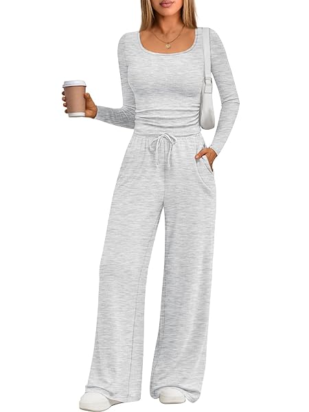 Trendy Queen 2 Piece Scoop Neck Lounge Set Womens Wide Leg Pants Side Ruching Slightly Crop Top Sweatsuit Sets With Pockets