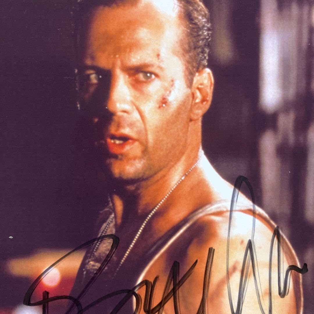 セール中…ブルース・ウィリス直筆サイン入り2Lサイズ写真‥ 【公式通販】
