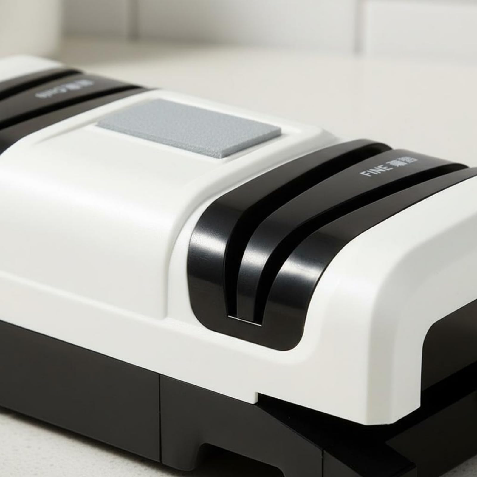 Affilacoltelli Automatico Rapido Macchina Affila Tagliente Automatica Affilatura Grossolana e Affinamento Affilacoltelli Elettrico, Nero, Rosso
