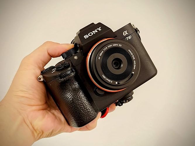 VILTROX AF 28mm F4.5 FE 超薄型ソニーEマウントレンズ
