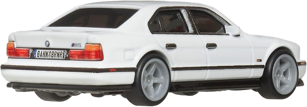 Hot Wheels Boulevard Premium Vehicles 91 BMW M5 GJT68 - JBL24