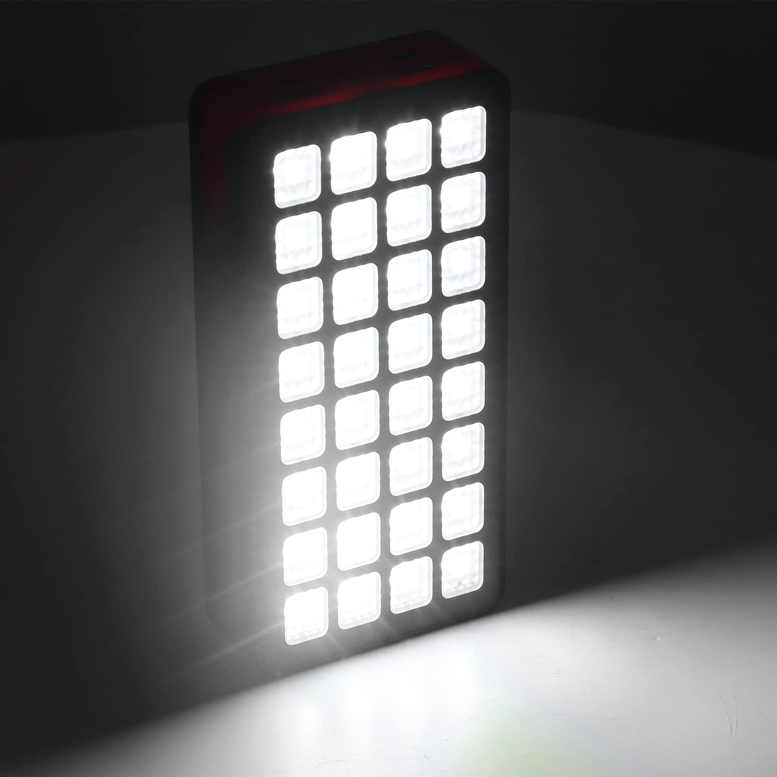 Power Bank, Power Bank Solare di Grande capacità da 30000 MAh con 32 Luci LED, 4 Porte USB e Doppio Tipo C, Alimentatori Interni per Computer Desktop