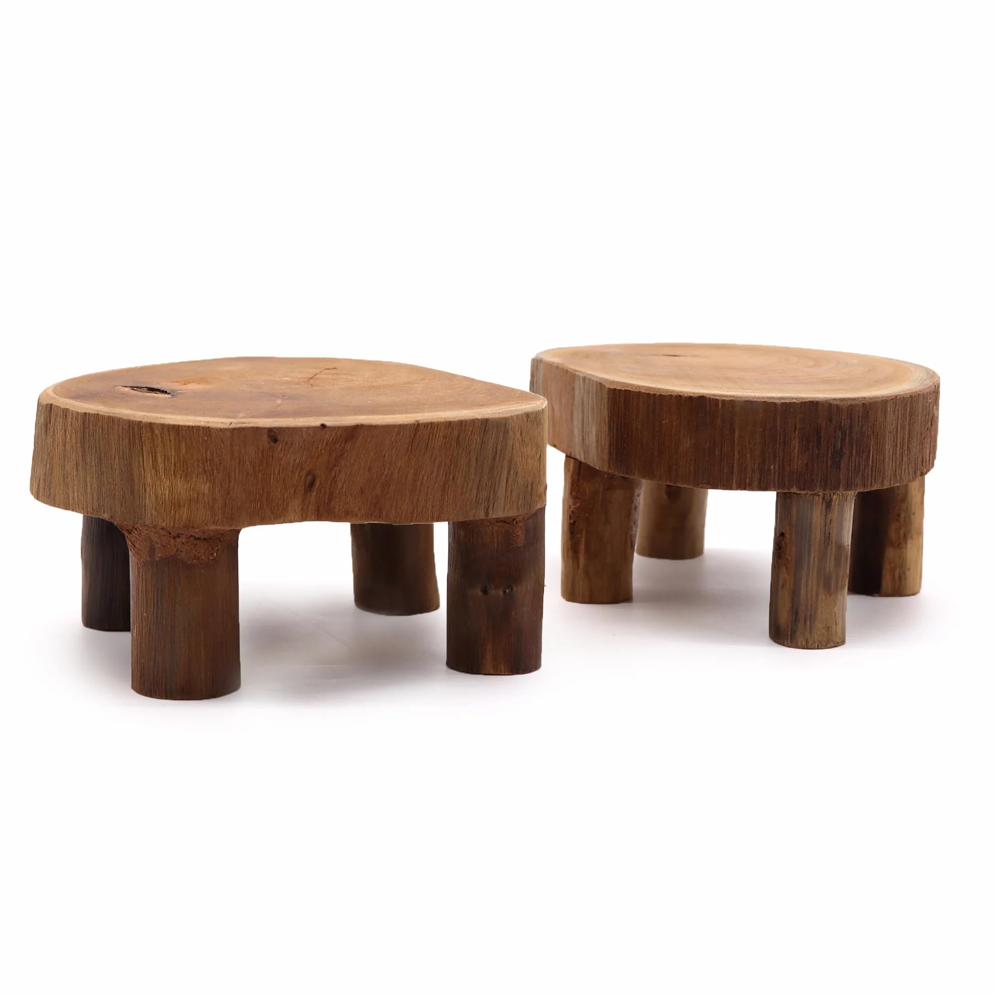 Lot de deux tables basses en teck de qualité supérieure au design épuré