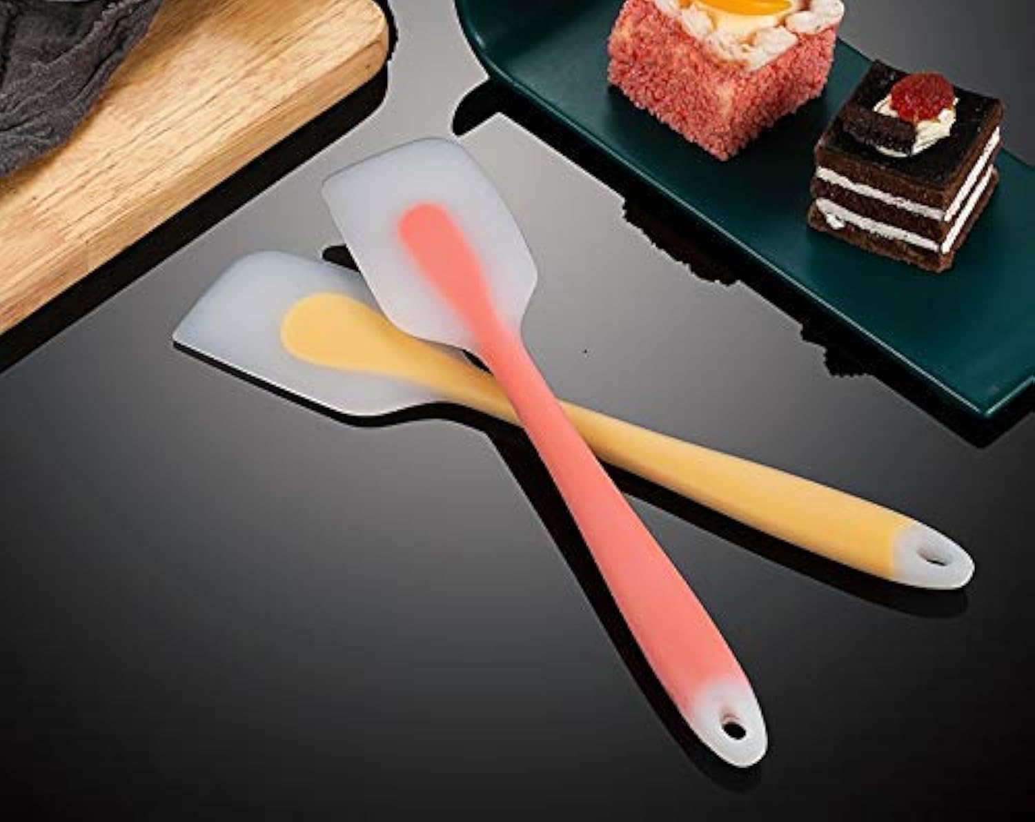 Zollyss Silicone Spatulas Heat Resistant Flexible Spatula 450F with Stainless Steel Core - FDA Grade Premium Kitchen Utensils with Good Grip 27 cm, 1 Pc (Random Color)