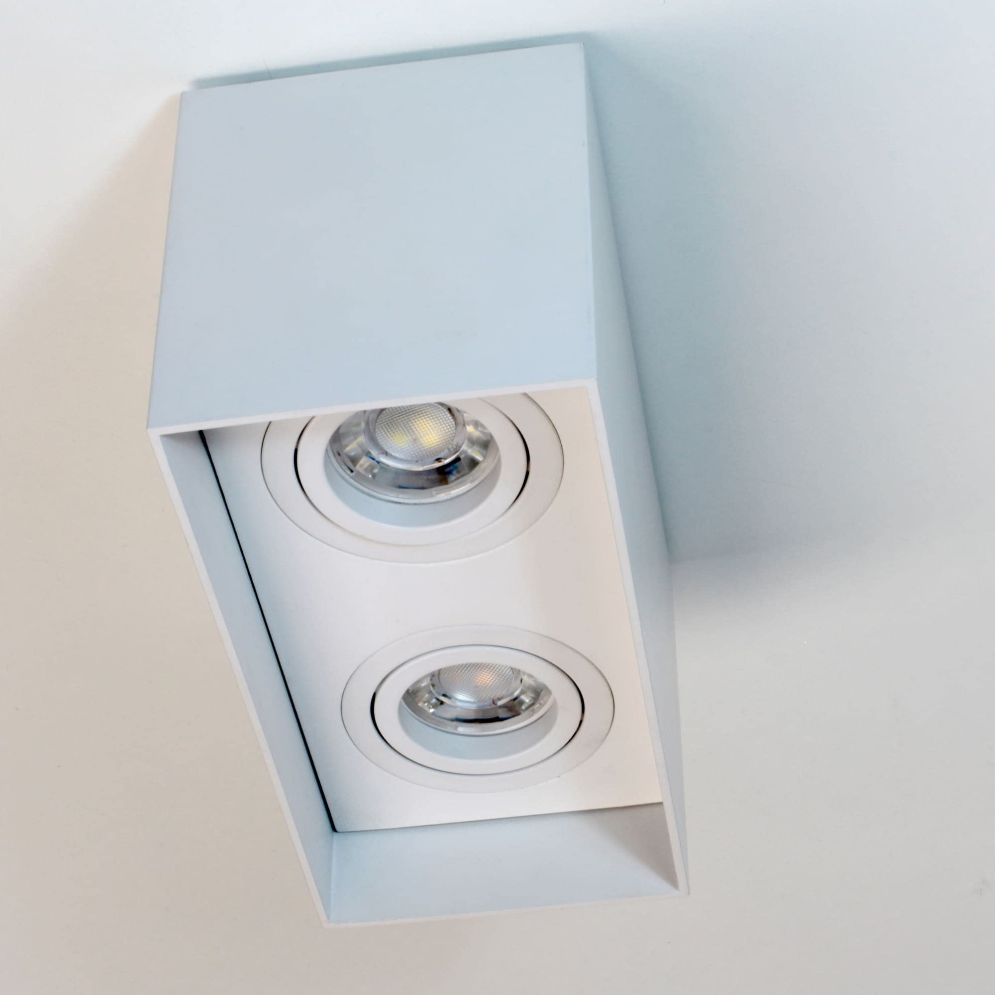 wonderlamp - Foco techo superficie 2 puntos de luz, Blanco, Orientable 30º, Bombilla GU10, Classic