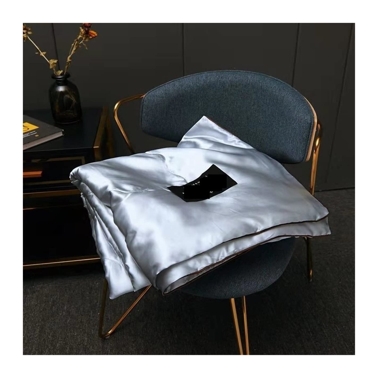 DUBTEDHOU Summer Blanket Lightweight Cooling Blanket Ice Silk Quilt Multicolor Multiple Sizes(Silver Gray,150x200cm)