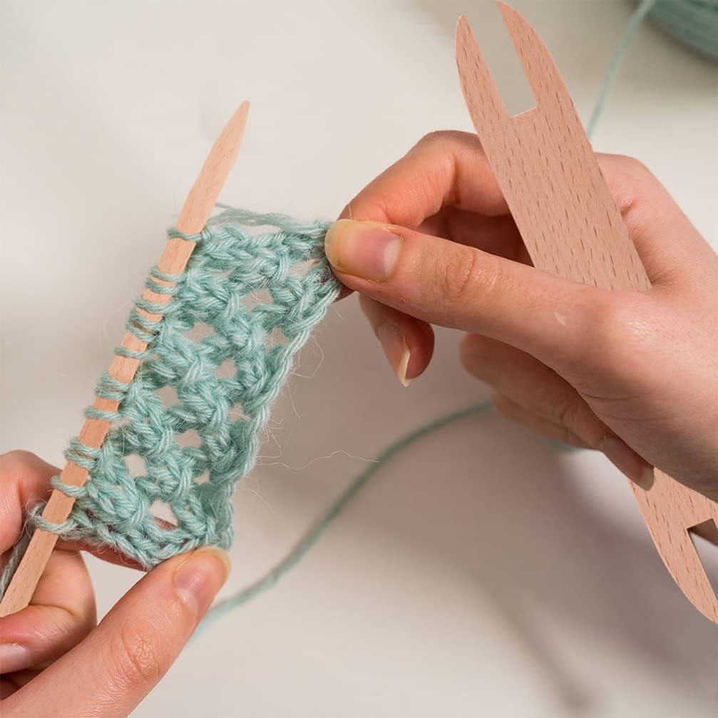 Ciieeo 4pcs Wooden Weaving Shuttle Diy Sweater Scarf Tapestry Weaving Sticks Knitting Tool Sewing Accessories for Diy Knitted Making Handmade Crafts