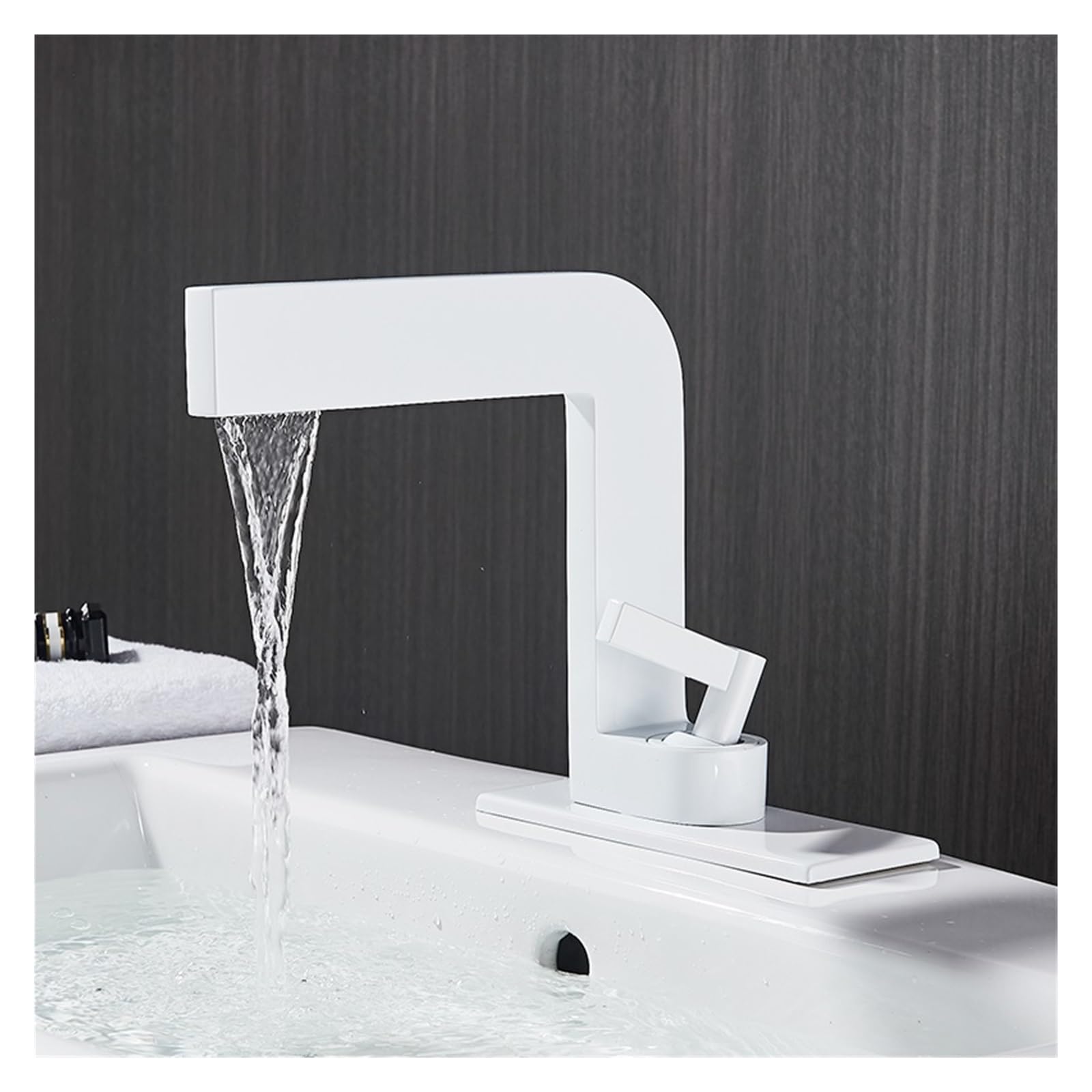 Robinet mitigeur de lavabo cascade noire en version Bianco pour salle de bains