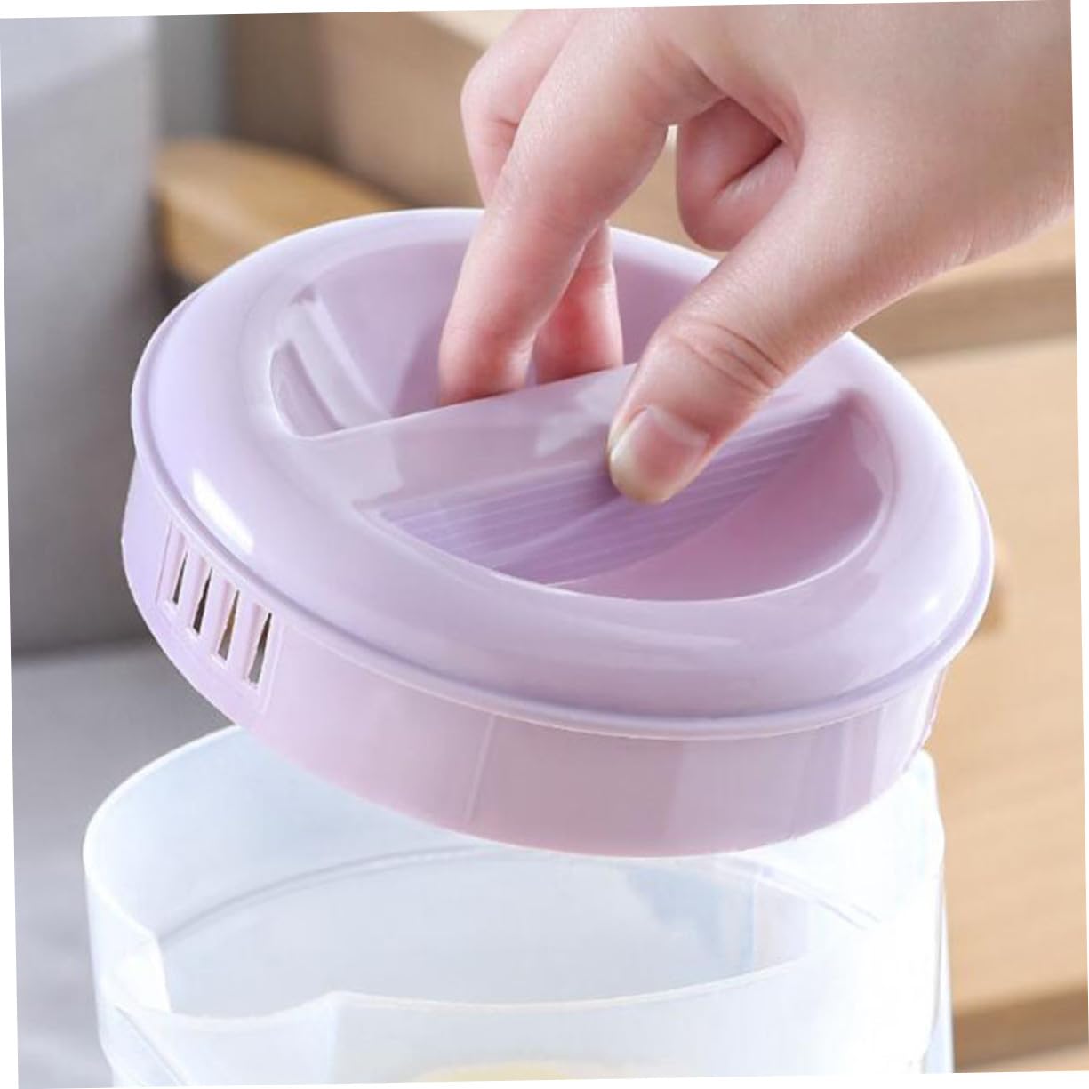 Jarra Grande de Plástico Resistente al Calor y Frío con Tapa Hermética Jarra para Bebidas Tetera de Alta Capacidad Violeta Reutilizable