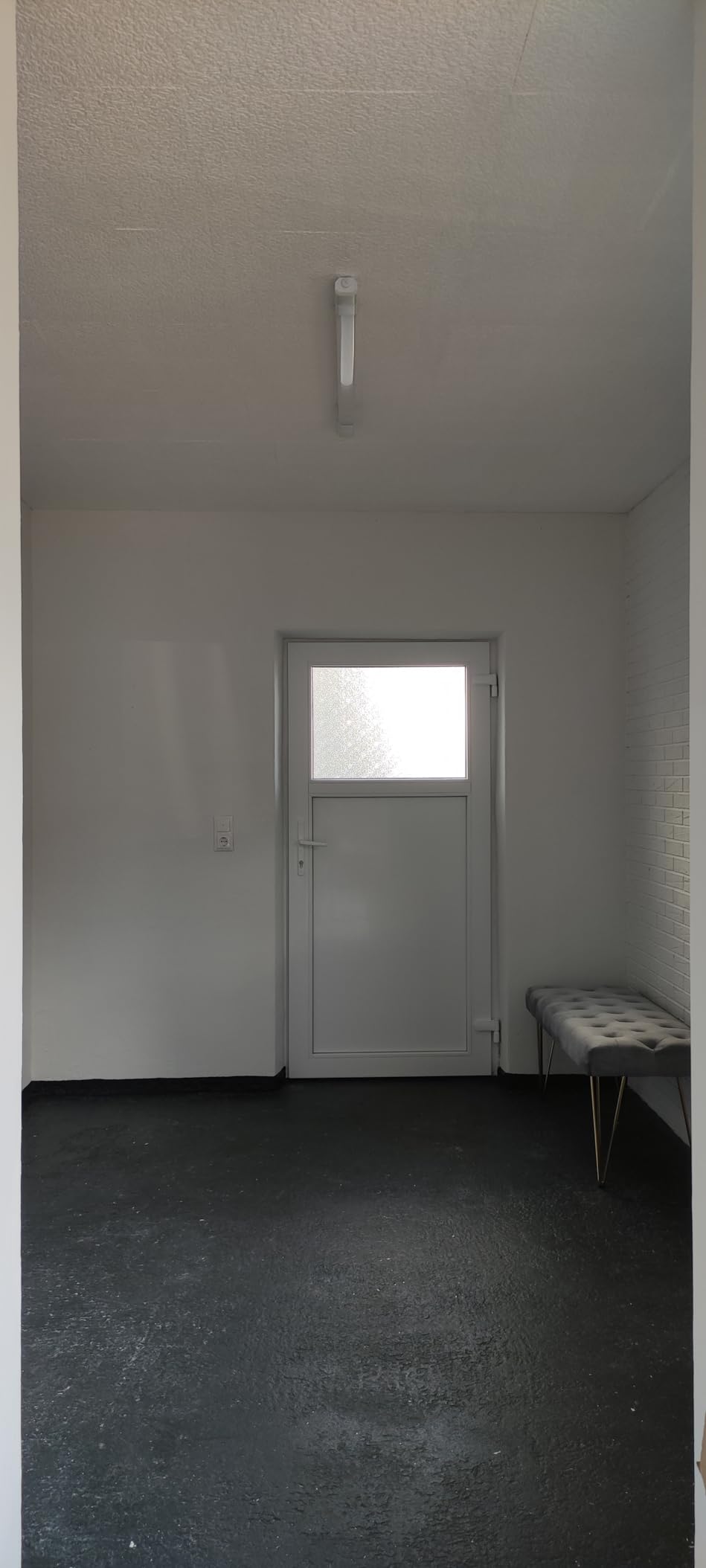 Selbstklebende Deckenpaneele Weiß - PVC Deckenplatten Zum Abziehen & Aufkleben (50m X 75cm)