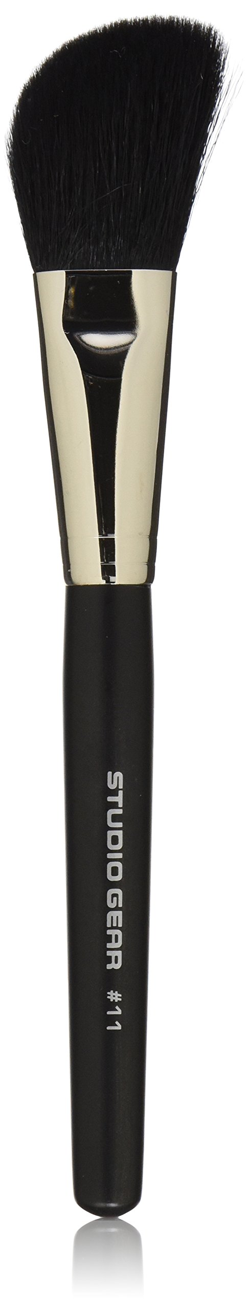 Studio Gear CosmeticsNo. 11 Contour Blush Brush, 0.9 Ounce