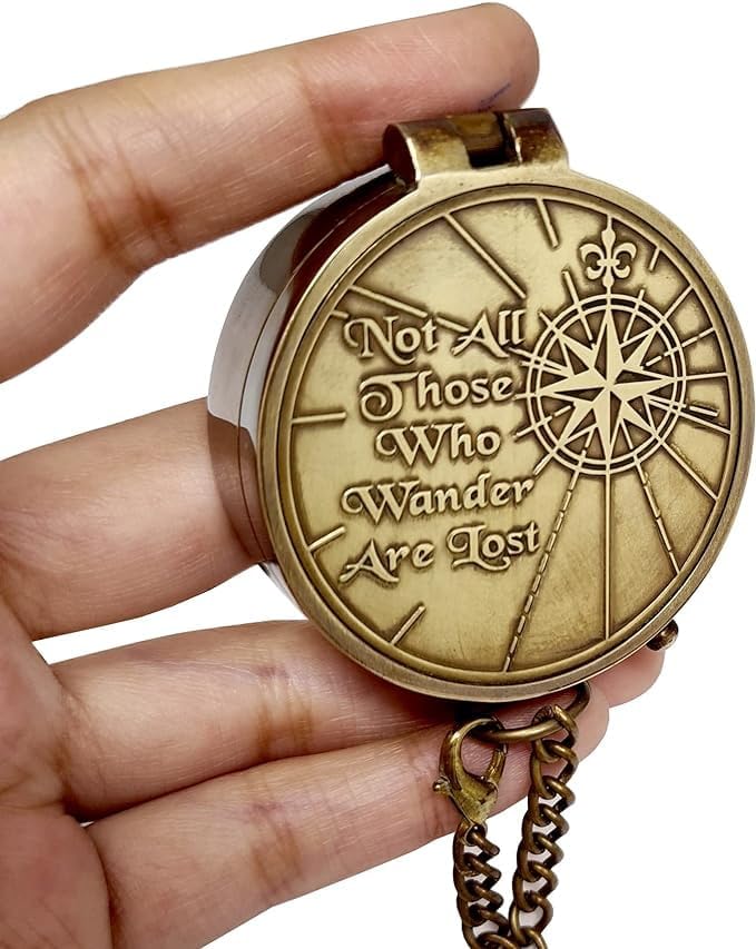 Brújula de latón MALLA INCORPORATION con estuche de cuero grabado, ideal como regalo motivacional miniatura 5