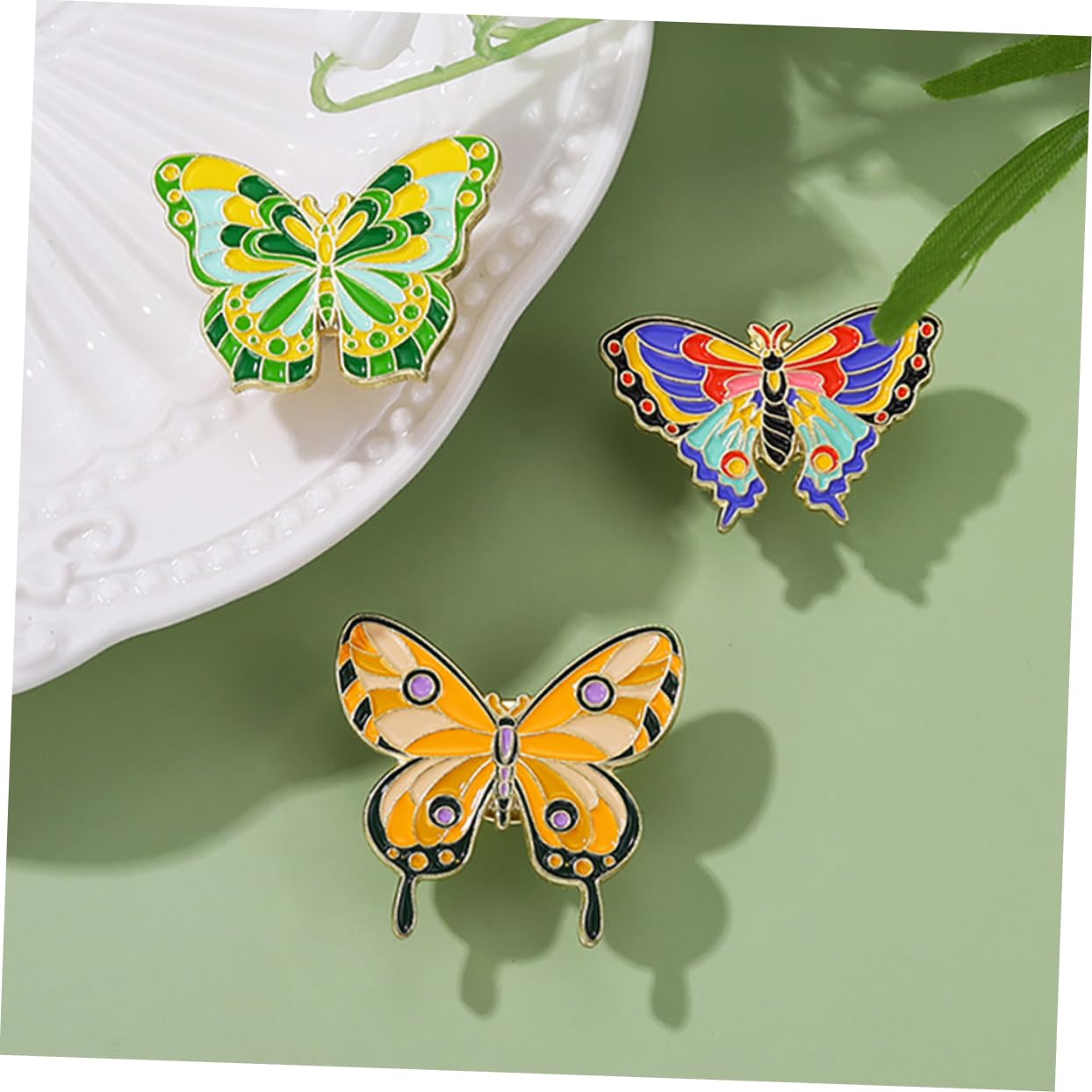 SHERCHPRY 25stücke Cartoon Schmetterling Broschen Set Für Damen Anstecknadeln Bunten Designs Für Partys Feiertage Und Tägliche Dekoration