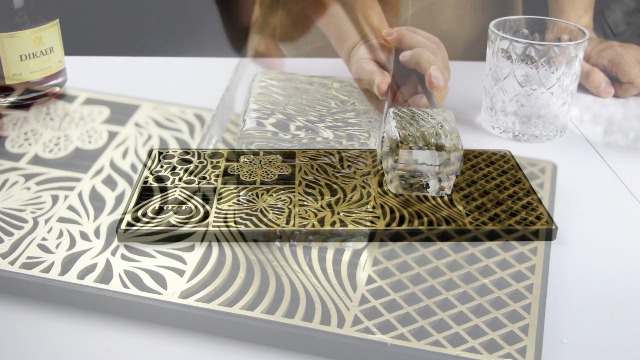 Brass Ice Designer Tray Ice Cube Molds 4 Patterns Ice Cube Stamp Plate for Bar Home, Brass Tray Storage Tray for Whisky Cocktails Brass Ice Designer Tray Ice Cube Molds 4 Patterns Ice Cube Stamp Plate for Bar Home, Brass Tray Storage Tray for Whisky Cocktails