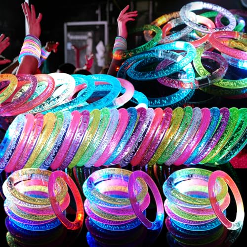 OLUPP 120 Pack LED Light Up Bracelets, Glow in the Dark Party Supplies, 6 Color Glow Bracelets, Rave Party Favors for Kids/Adults Birthday, Concert,Goodie Bag Fillers, New Year