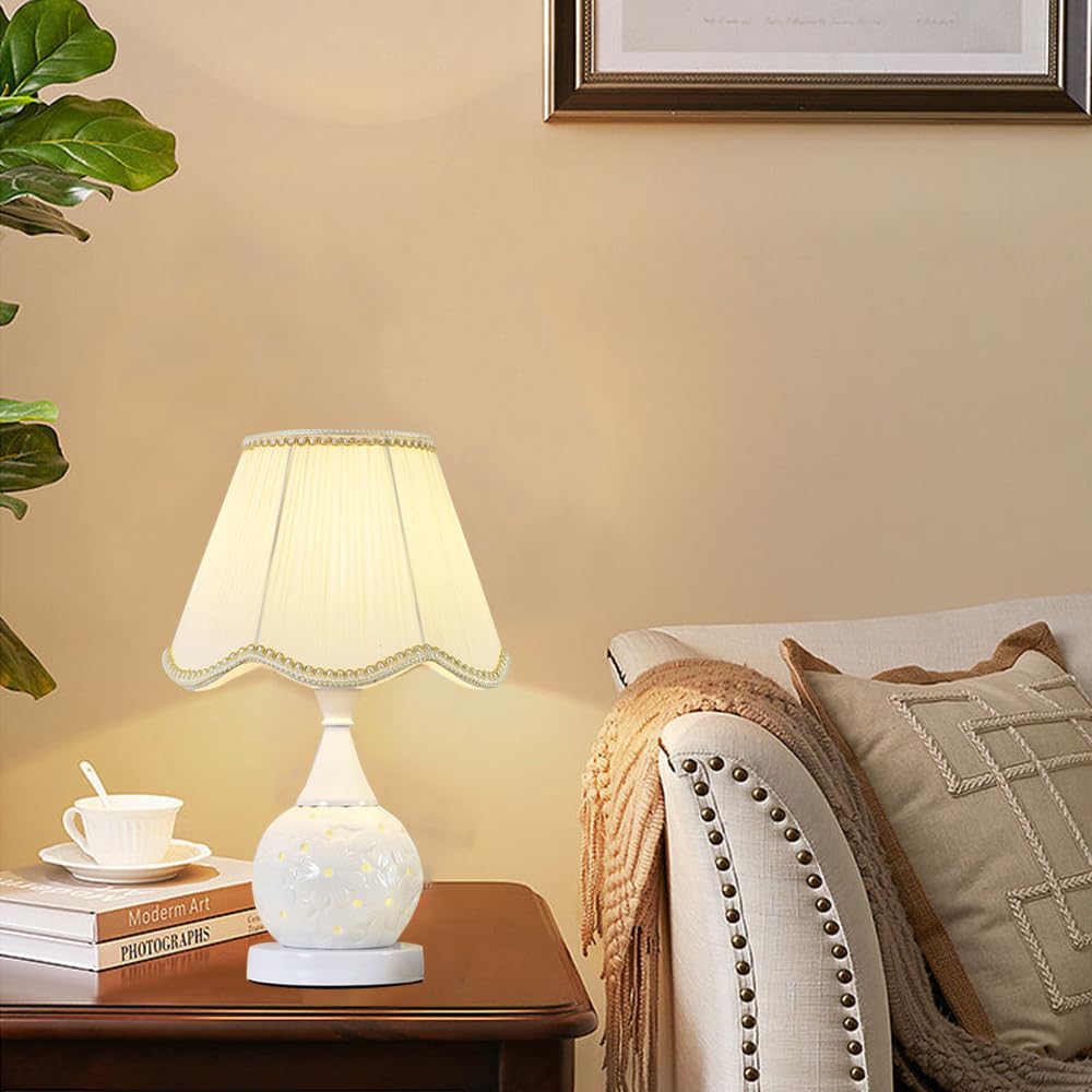 Mengjay Tischlampe Retro Keramik,E27 Tischleuchte Deko Wohnzimmer,Vintage Nachttischlampe mit Stoff Lampenschirm,Schreibtischlampe Schlafzimmer Kinderzimmer Büro Deko (Beige)