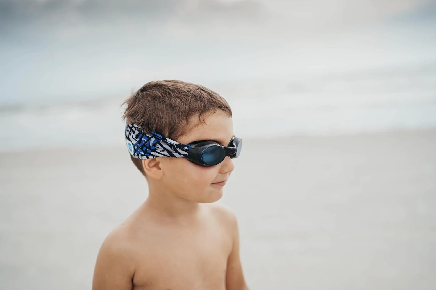 Splash Place KIDS SWIM GOGGLES with Fabric Strap | Tangle-Free Swimming Goggles for Kids