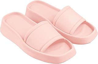 Amoun Women's Vanilla Slipper