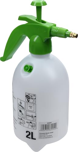 CON:P Gartensprüher 2 L mit Pumpe - grün - sehr leichtgängige & wirkungsvolle Pumpe - verstellbare Messingdüse - mit Überdruckventil / Sprühflasche / Drucksprüher / Pumpsprühflasche / B45041