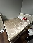Review Image by Farrell