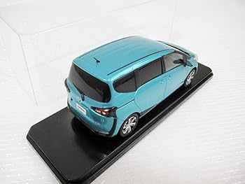 激レア！台湾仕様 トヨタシエンタ1/43ミニカー ラディアントグリーンメタリック トヨタ シエンタ 後期 1/30 カラーサンプル ラディアント