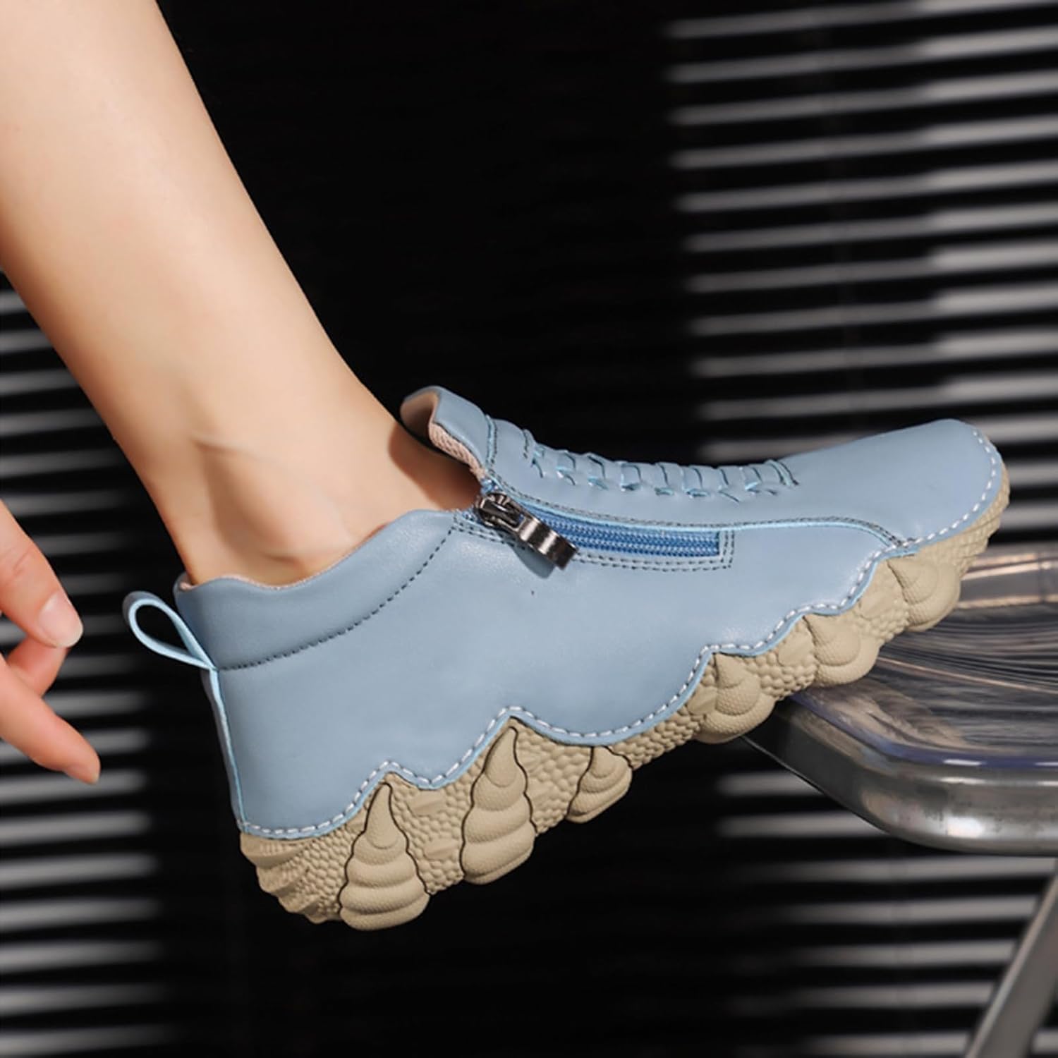 Ankle Boots for Women Platform Non-Slip Hiking Bareboot Shoes Zipper Round Toe Leather Chukka Boot Slip On Comfortable Walking Boot Outdoor Fashion Sneakers