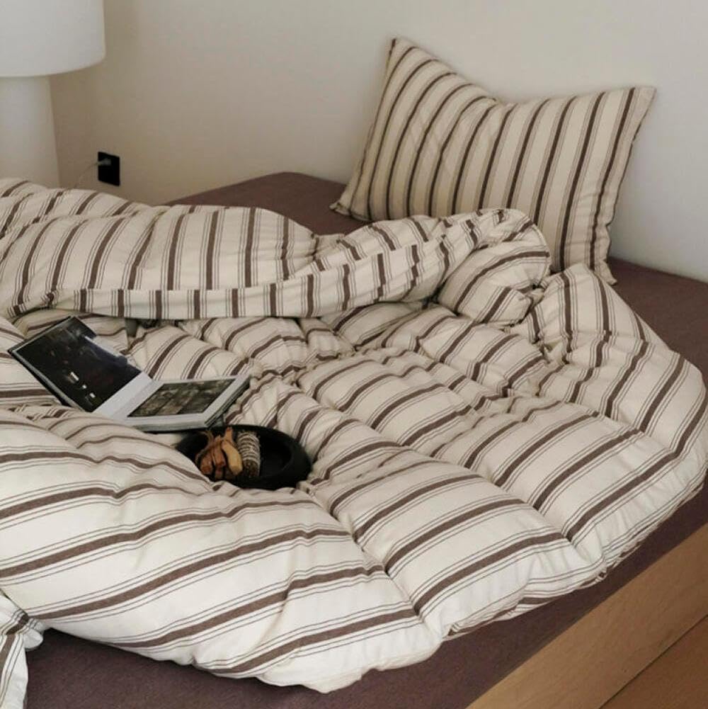 Freyamy - Juego de funda de edredón 220 x 240 cm con rayas marrón beige, juego de cama para 2 personas, para niñas y mujeres, con cierre de cremallera, juego de funda impreso de rayas en microfibra