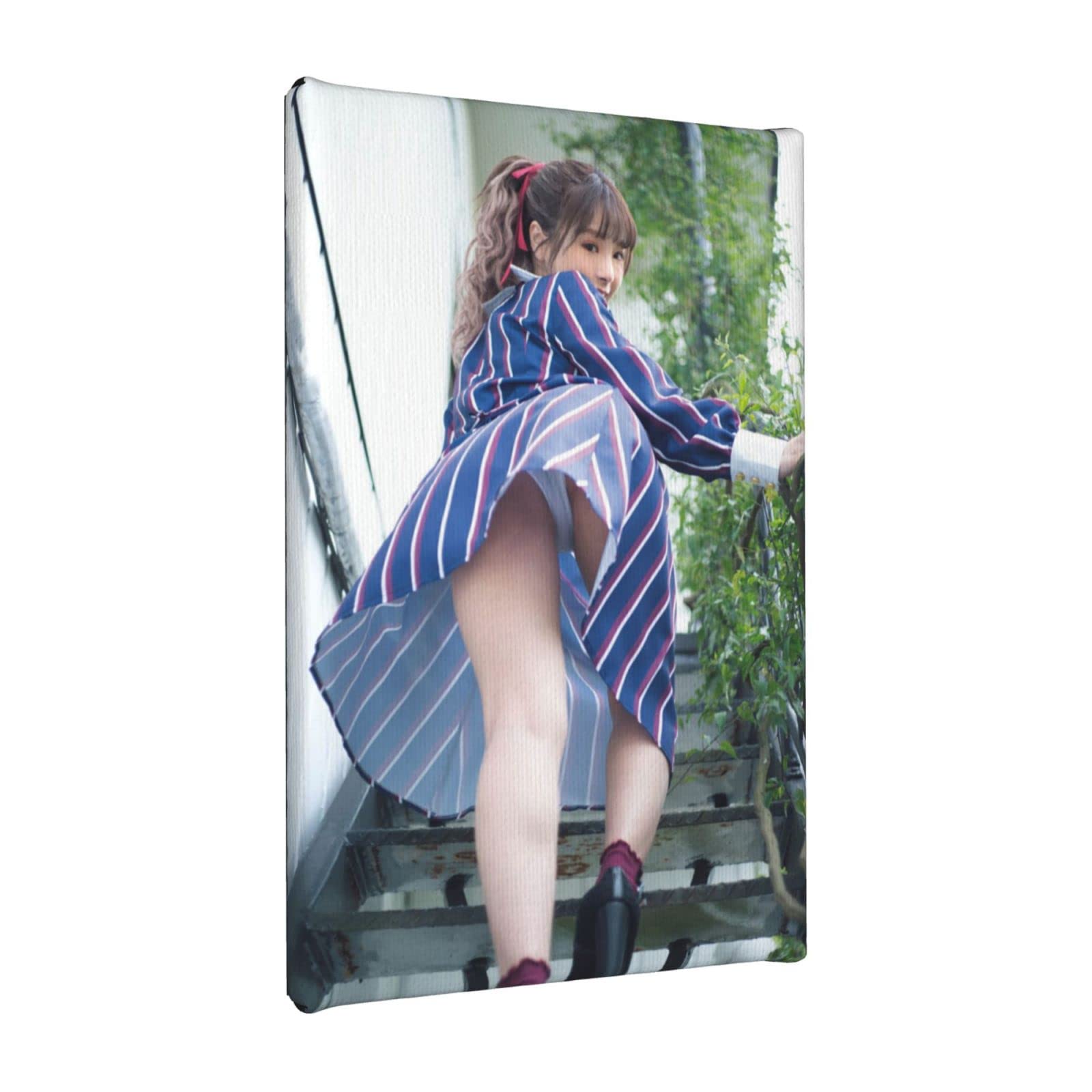 Amazon.co.jp : 桃乃木かな ポスター 壁画 オフィス 装飾 アート 壁 誕生日 ギフト トイレ 装飾 (20x30cm) :  ホーム＆キッチン